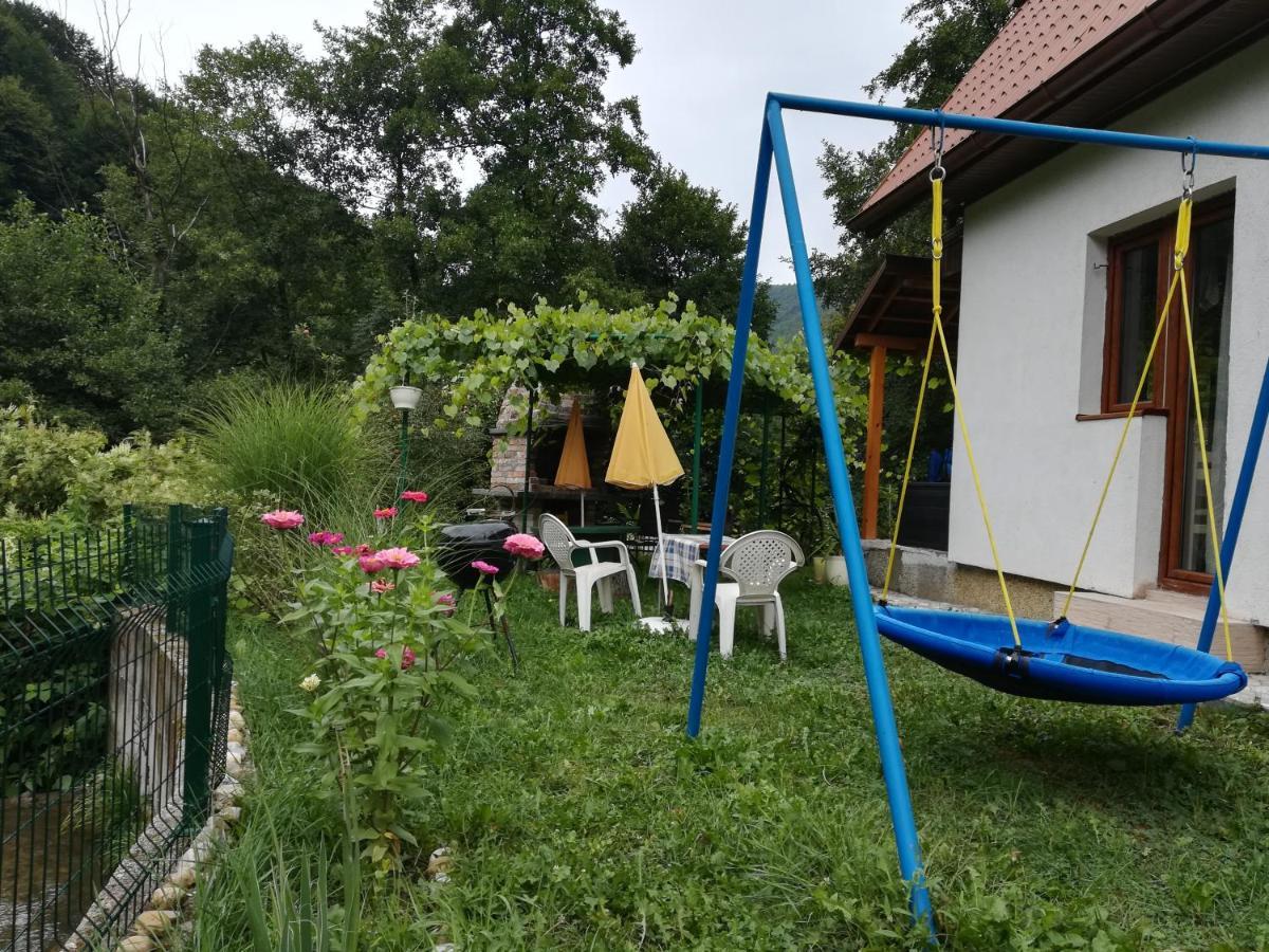 ויסוקו Cottage Forest Stream מראה חיצוני תמונה
