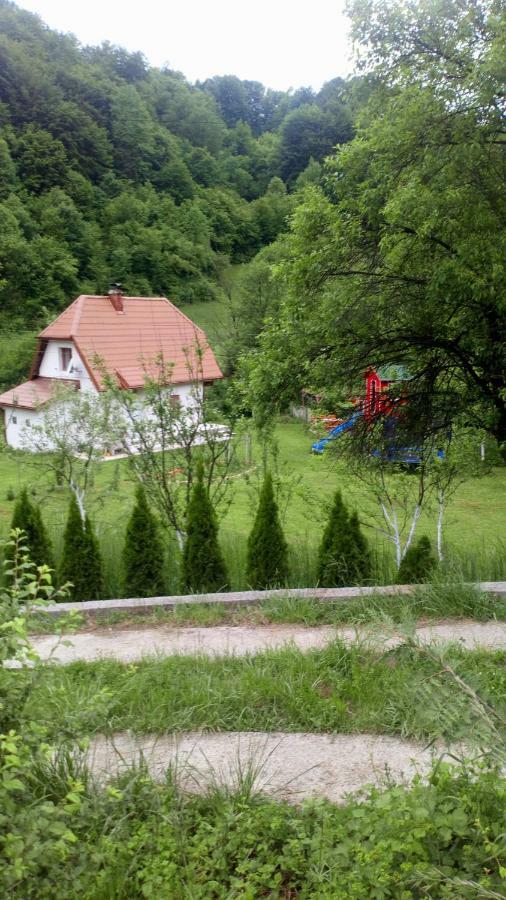 ויסוקו Cottage Forest Stream מראה חיצוני תמונה