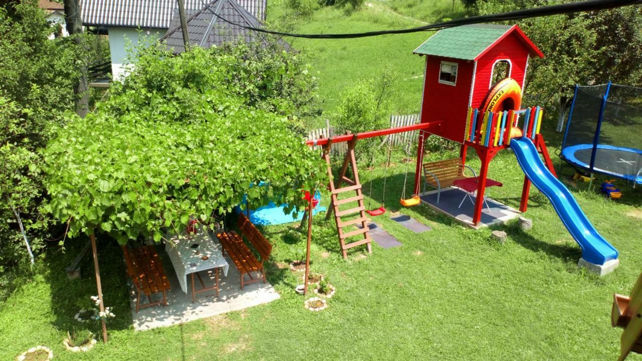 ויסוקו Cottage Forest Stream מראה חיצוני תמונה